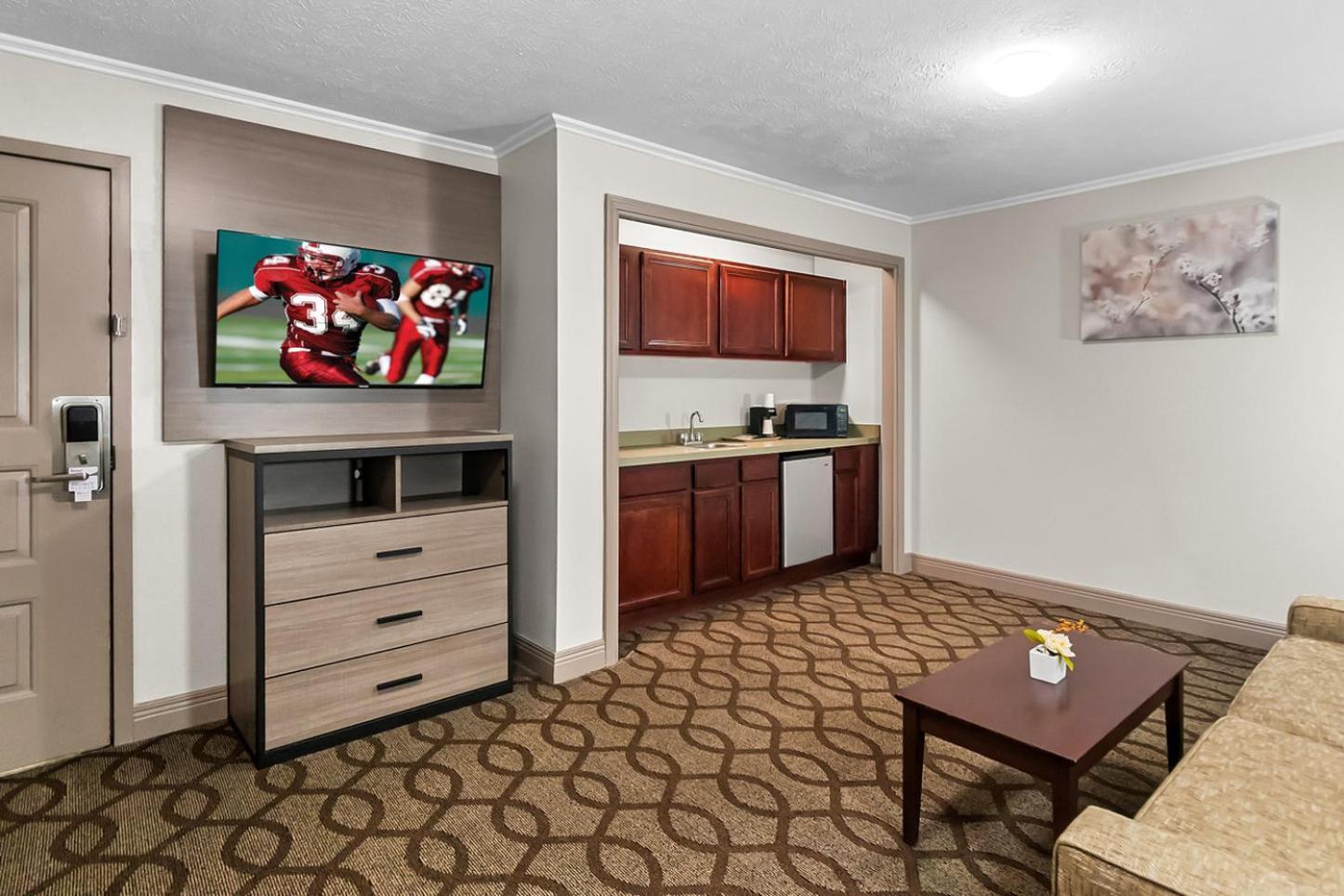 Red Roof Inn & Suites Lexington - Hamburg Exterior foto